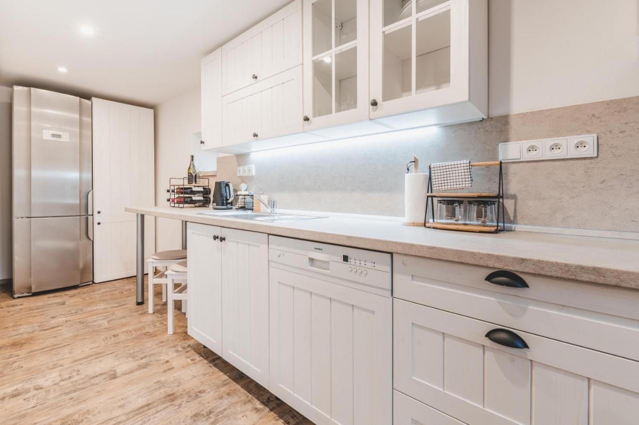 Konekt Apartment チェスキー クルムロフ エクステリア 写真